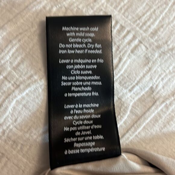 Shine by Knight Beauty Boost Champagne King NWT Pillow Case - Picture 4 of 6